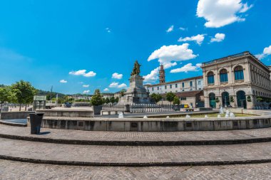 Francois Mitterrand Meydanı Cahors, Fransa
