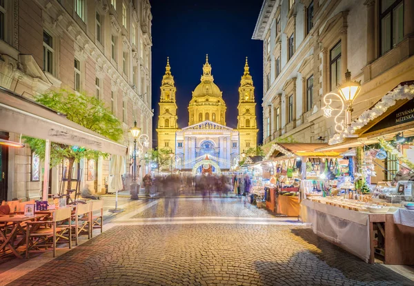 Stephansbasilika in Budapest, Ungarn. — Stockfoto