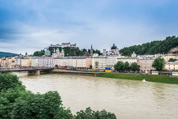 Salzburg Austria Maja 2016 Rzeka Salzach Drodze Przez Salzburg City — Zdjęcie stockowe