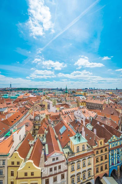 プラハのスカイライン チェコ共和国の首都と最大の都市とボヘミアの歴史的首都 — ストック写真