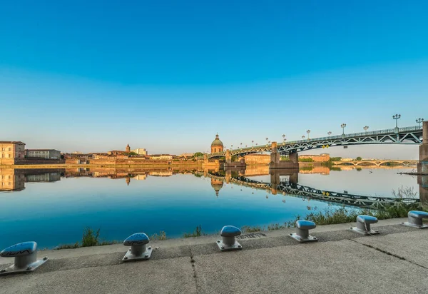 Puente Saint Pierre Pasa Sobre Garona Fue Completamente Reconstruido 1987 — Foto de Stock