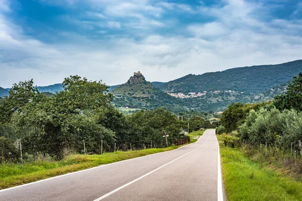 Castello Burgos ใกล Bottidda ในจ งหว Sassari Sardinia ตาล — ภาพถ่ายสต็อก