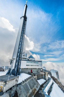Pic du Midi de Bigorre yayın antenleri, Hautes Pyrenees, Fransa