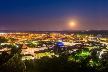 Moissac, Castelsarrasin, Tarn-et-Garonne, Midi Pyrenees, Fransa Calvary kadın bakış açısıyla görüldüğü gibi Moissac