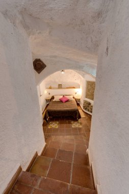 Granada, İspanya - 28 Kasım 2015: Montesclaros apartmanları Sacromonte Mahallesi, Endülüs, İspanya.