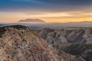 Hoya de Guadix, Kuzeybatı Andalusia, İspanya Granada şehir