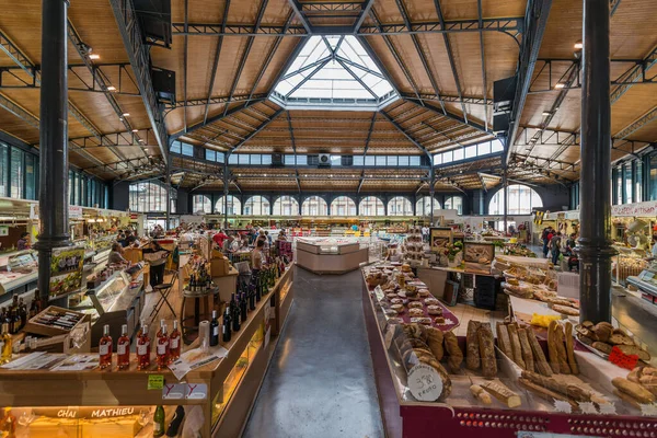 Albi Frankreich Juni 2015 Überdachter Lebensmittelmarkt Albi Region Tarn Midi — Stockfoto