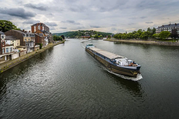 Sungai Meuse Saat Melintasi Kota Namur Daerah Wallonia Belgia Selatan — Stok Foto