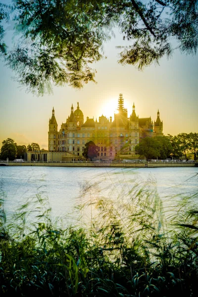 Schweriner Schloss Som Ligger Staden Schwerin Huvudstad Delstaten Mecklenburg Vorpommern — Stockfoto