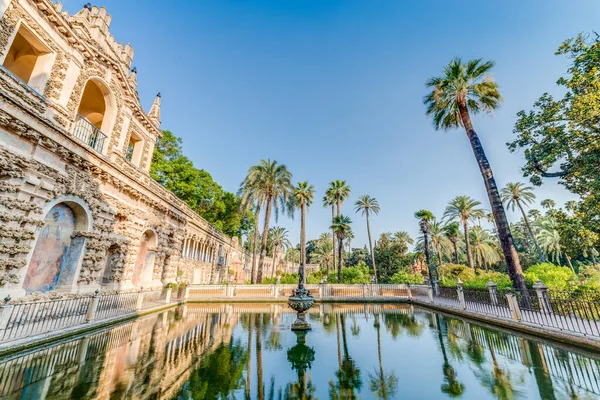 Seville Julho 2017 Real Alcazar Sevilha Palácio Fortificado Composto Por — Fotografia de Stock