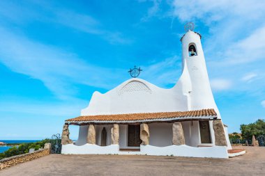 Chiesa di Stella Maris Kilisesi Sardunya Adası, İtalya.