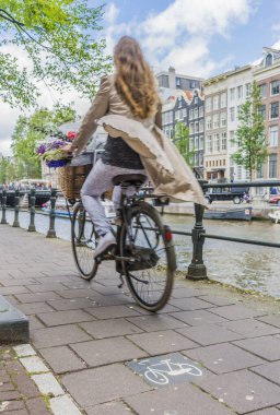 Renkli Bisiklet Amsterdam, Hollanda.