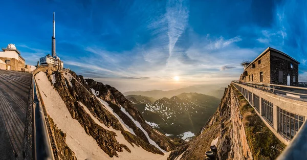 Soluppgång Pic Midi Bigorre Hautes Pyrenees Frankrike — Stockfoto