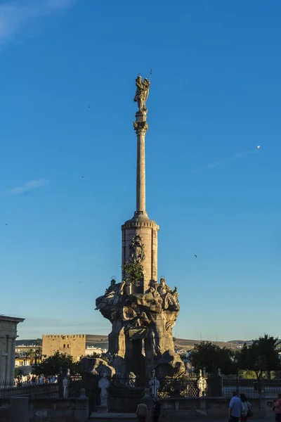 Statue Des Heiligen Rafael Triumph Cordoba Andalusien Spanien — Stockfoto