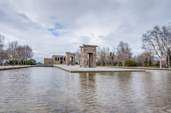 デボの寺院 テンプロ マドリード スペインで再建された古代エジプトの寺院 — ストック写真