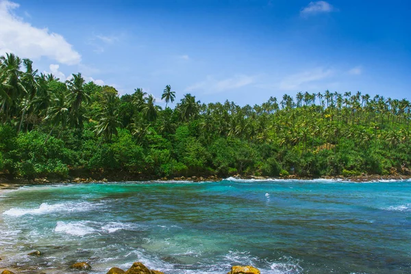 Praia secreta em Sri Lanka — Fotografia de Stock