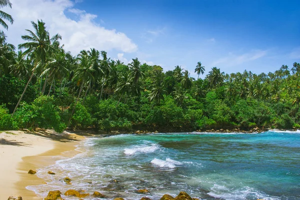 Praia secreta em Sri Lanka — Fotografia de Stock