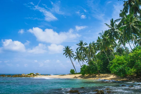 Geheime strand in Mirissa, Sri Lanka — Stockfoto