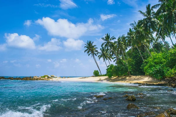 Spiaggia segreta a Mirissa, Sri Lanka — Foto Stock