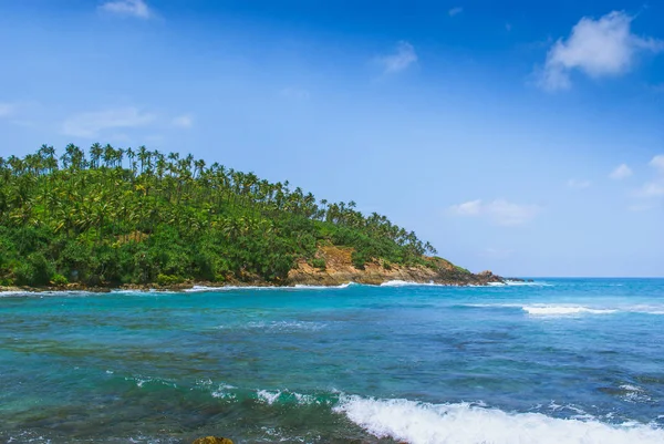 Secret beach in Mirissa, Sri Lanka — Stock Photo, Image