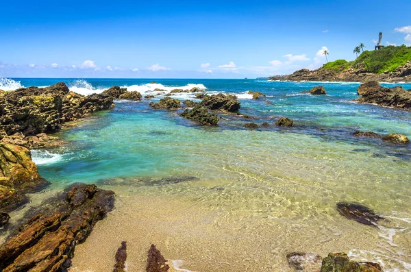 Tropical beach in Sri Lanka — Stock Photo, Image