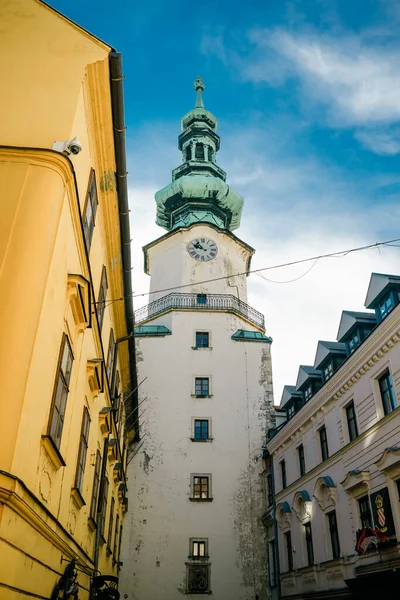 Vista Torre Medieval Puerta San Miguel Bratislava Monumento Ciudad Vieja —  Fotos de Stock