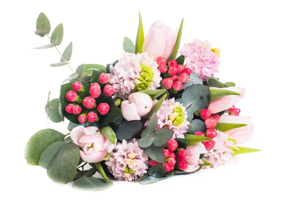 Bund rosa Hyazinthen und Tulpen, festlicher Strauß von Frühlingsblumen — Stockfoto