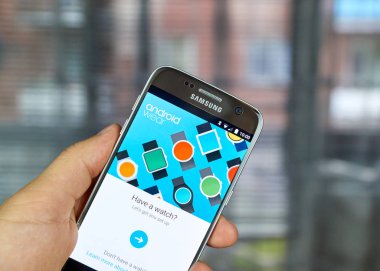 Google Android giymek smartwatch