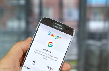 Google Logo ve uygulamaları