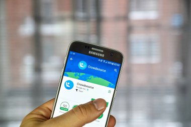 Google Crowdsource app