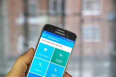 Google Crowdsource app