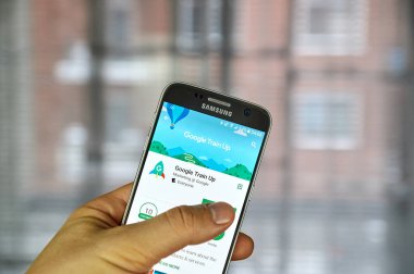 Google treni havaya app