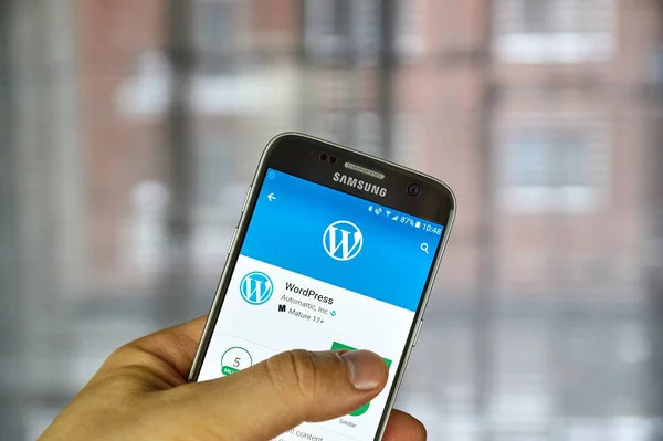 Wordpress แอปพลิเคชันมือถือ — ภาพถ่ายสต็อก