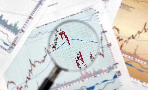 Gráficos de velas se centran brecha en el gráfico forex —  Fotos de Stock