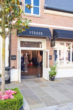 La Vallee Köyündeki Feraud butiği..