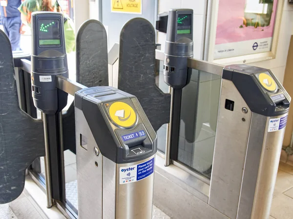 Oyster terminals in London. — Stock Photo, Image