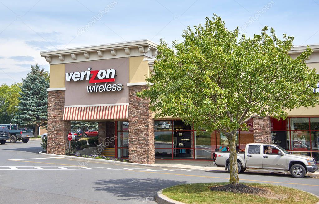 PLATTSBURGH, USA - AUGUST 23, 2017 : Verizon Wireless store and logo. Verizon Wireless is an American telecommunications company, a wholly owned subsidiary of Verizon Communications,