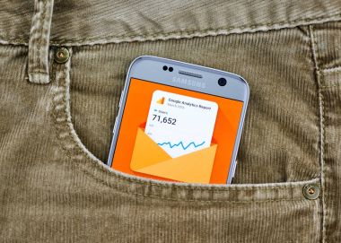 Google Analytics mobil uygulama.