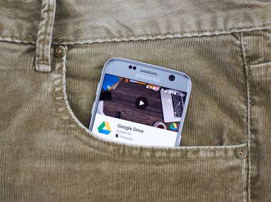 Google sürücü mobil uygulama.