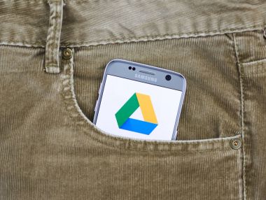 Google sürücü mobil uygulama.