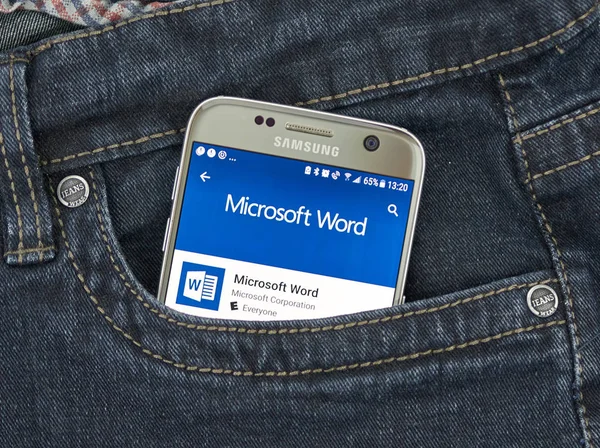 Aplicación Android de Microsoft Word — Foto de Stock