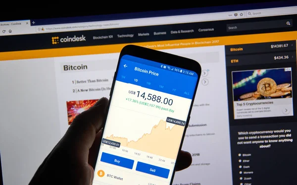 Bitcoin usd Preis auf coinbase Android-App — Stockfoto
