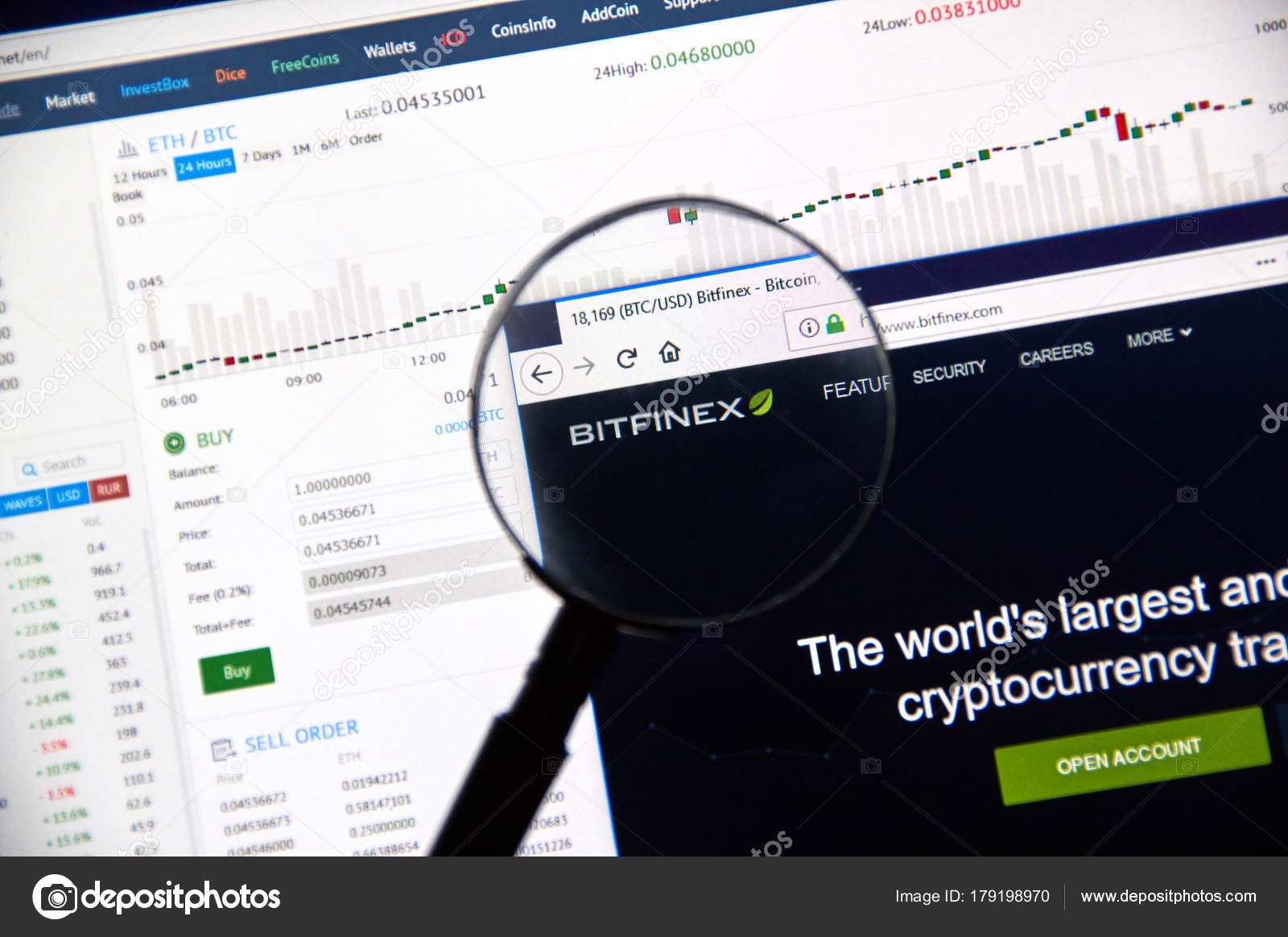 Montreal Canadá Diciembre 2017 Bitfinex Cryptocurrency Exchange Market  Website Magnifying — Foto editorial de stock #179198970 ©dennizn