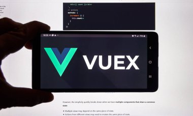 Montreal, Kanada - 08 Mart 2020: Vuex logosu cep telefonunun ekranında. Vue.js, kullanıcı arayüzleri ve tek sayfalık uygulamalar için açık kaynaklı bir Model Görünümü Javascript çerçevesidir.