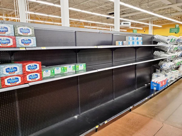 Montreal Canadá Marzo 2020 Estantes Vacíos Tienda Comestibles Debido Covid —  Fotos de Stock