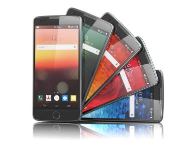Akıllı telefonlar ile farklı ekranlar üzerinde beyaz izole. Mobil com