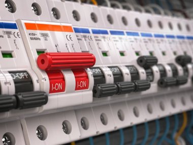Fusebox anahtarları. Birçok devre brakers bir satırda posi siyah