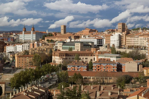 Teruel, Aragon, İspanya. Teruel Ortaçağ şehrin havadan görünümü.