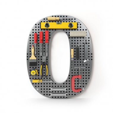 Sayı 0 sıfır. Alfabe'metal pegboard ISO araçları