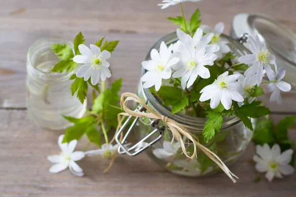 Spring Flowers Wooden Background — Stock Photo, Image